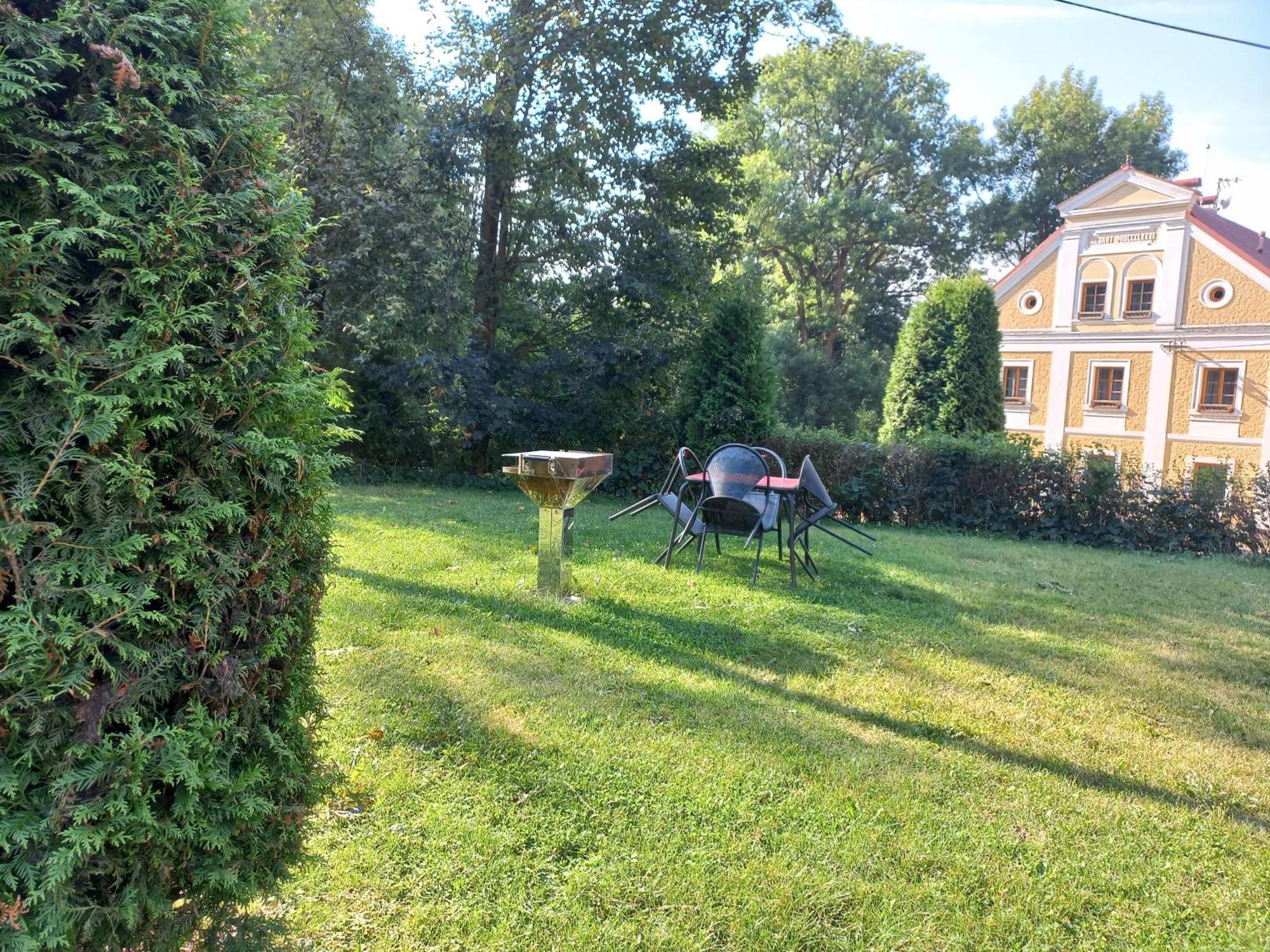 Hotel Resort Stein Cheb Exterior foto