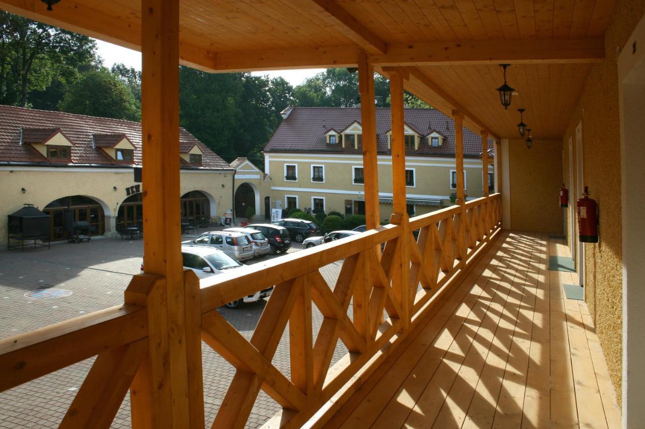 Hotel Resort Stein Cheb Exterior foto